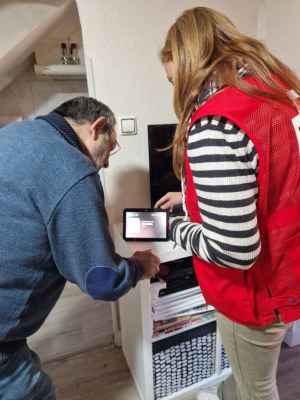 Cruz Roja ayuda a combatir soledad no deseada a 400 personas mayores en Soria