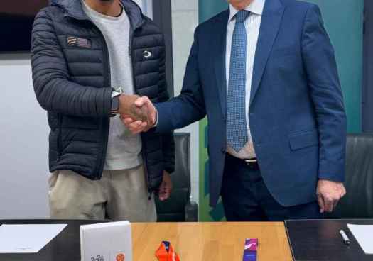 Caja Rural de Soria apoya trayectoria deportiva del atleta David José Pineda