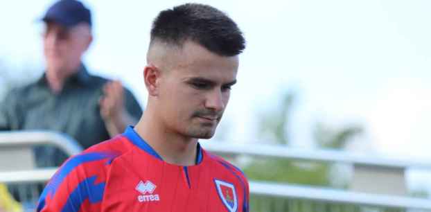 El defensa Gexan se desvincula del Numancia, tras recuperarse de grave lesión