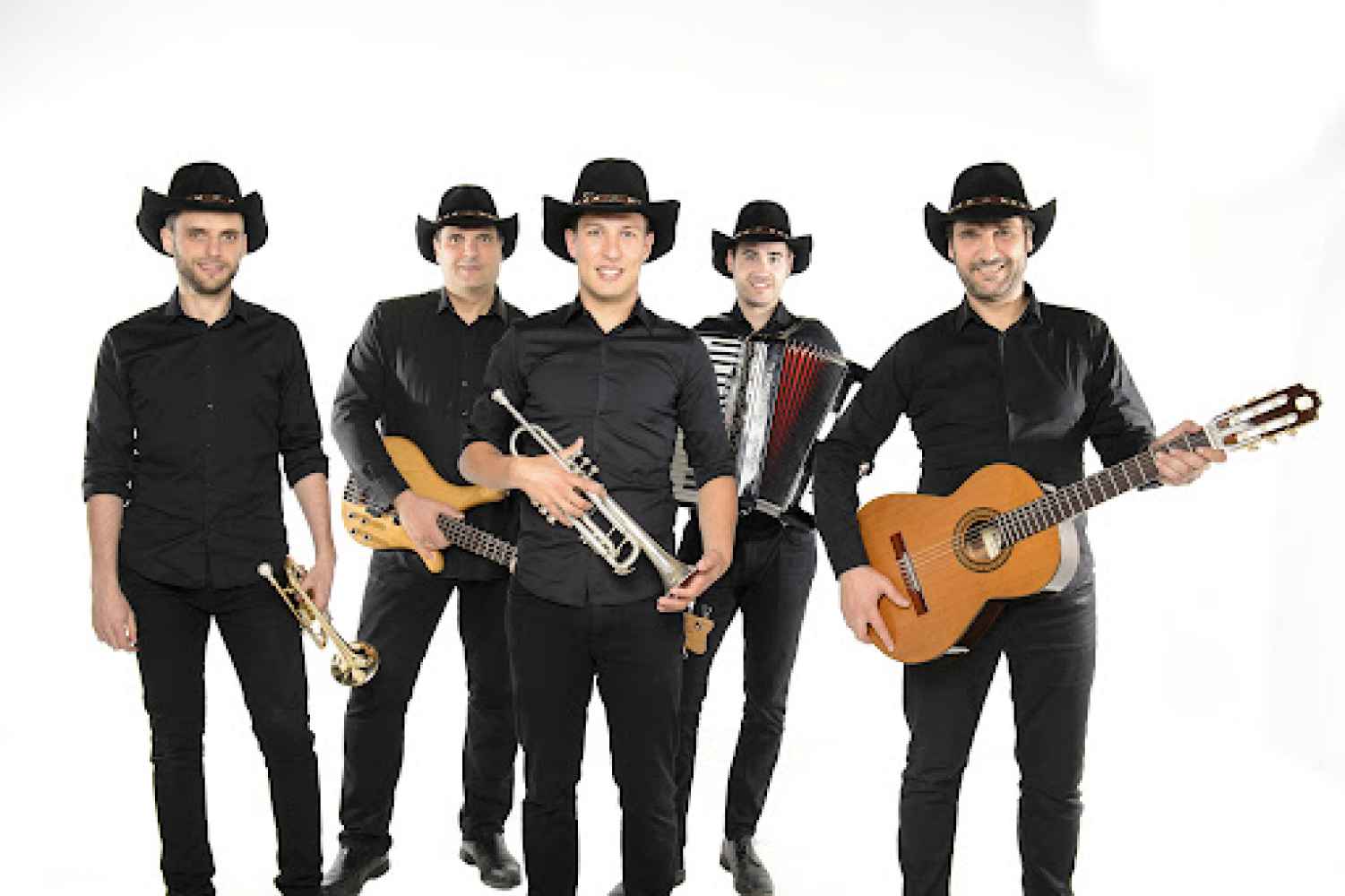 Doble cita musical en Ólvega, con "Puro Relajo" y "Porretas"