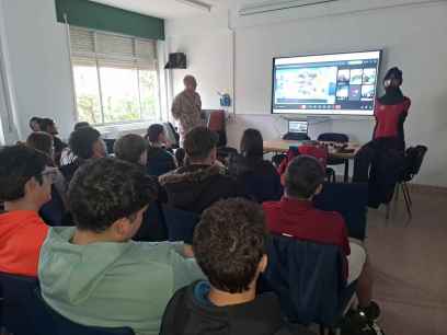 Alumnos de Ágreda participan en videoconferencia con base española en la Antártida