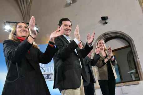 Fernández Mañueco explica en Soria sus 