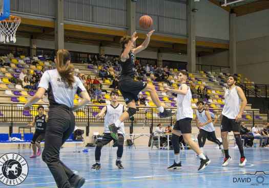 El CSB pierde contra el líder, en partido para reflexionar