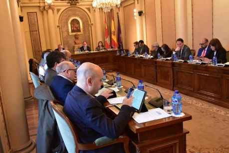 Unanimidad en el pleno para aprobar el Plan Diputación para el bienio 2026-2027