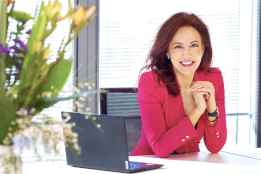 La visontina Maite Ramos, reconocida entre las Top 100 Mujeres Líderes