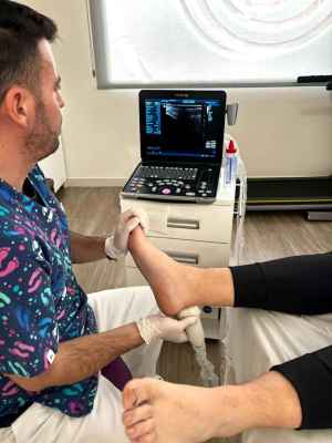 Ocho de cada diez consultas podológicas están relacionadas con dolor en el pie o en el talón