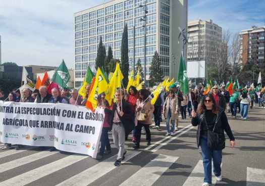 Los agricultores se movilizan contra 