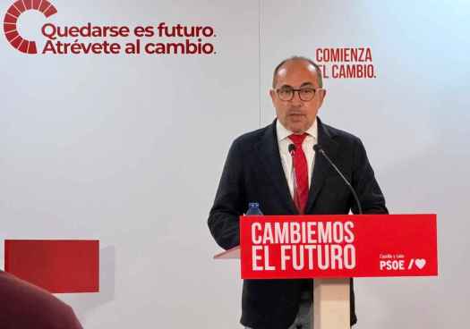 Rey realiza balance "muy positivo" de resultados del PSOE en elecciones autonómicas