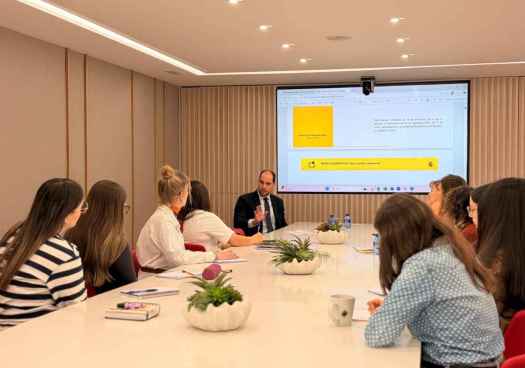 Subdelegación y Cámara analizan procedimientos de extranjería que más interesan a empresas