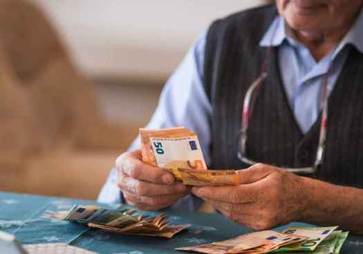 Los mayores de 55 años concentran cerca del 40 por ciento del consumo privado