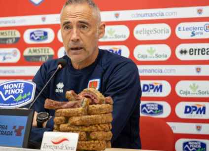 Ángel Rodríguez: "Hay que dar un golpe encima de la mesa y que el equipo arranque"