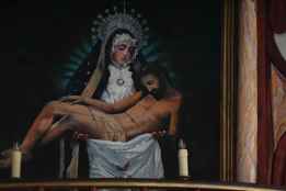 El altar de la Virgen de la Soledad recupera su luz en Soria