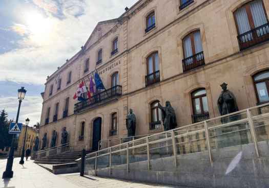 Vodafone suministrará e instalará contadores inteligentes en la provincia por 3,2 millones