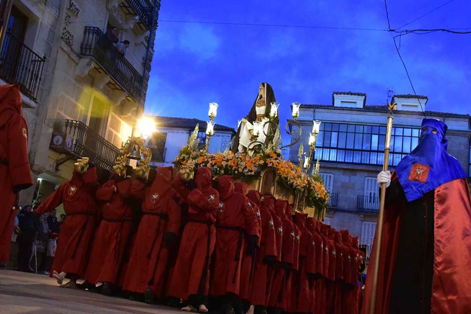 Procesión de la cofradía de las Caías de Jesús, en Soria
