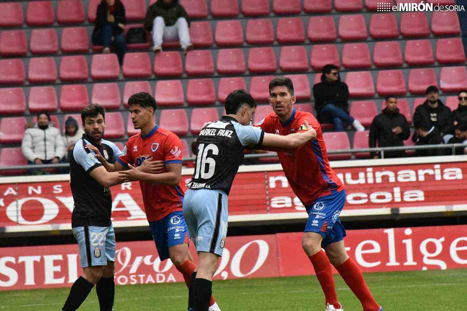 El Numancia se mete en lucha por plaza de promoción tras victoria agónica 