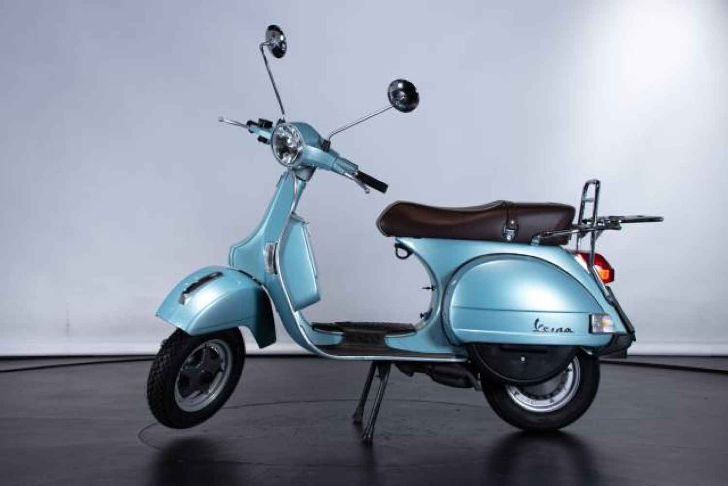 Ruta por Soria para celebrar 80 aniversario de la Vespa