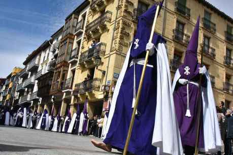Procesión de la cofradía de las Siete Palabras de Jesús en la Cruz, en el Viernes Santo de Soria