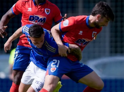 El Numancia araña un empate en visita al filial del Real Oviedo