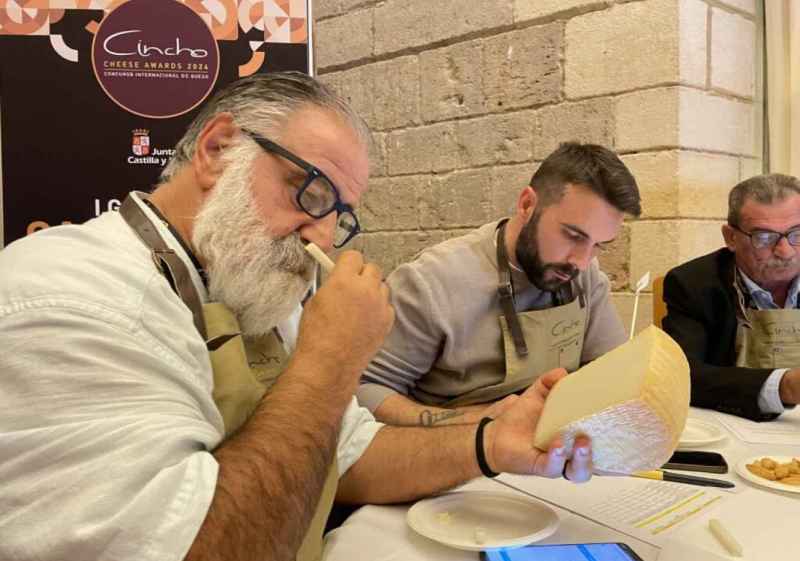 Los Premios Cincho 2026 abren inscripciones con límite de 1.500 muestras de queso a concurso