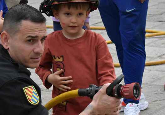 La Unidad Militar de Emergencias (UME) muestra sus medios y vehículos en Soria