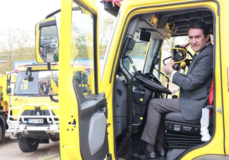 La Junta suma 12 nuevos camiones autobombas, dos en Soria, a operativo INFOCAL