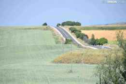 Conductora herida tras salirse de calzada, en N-234, en Almenar de Soria