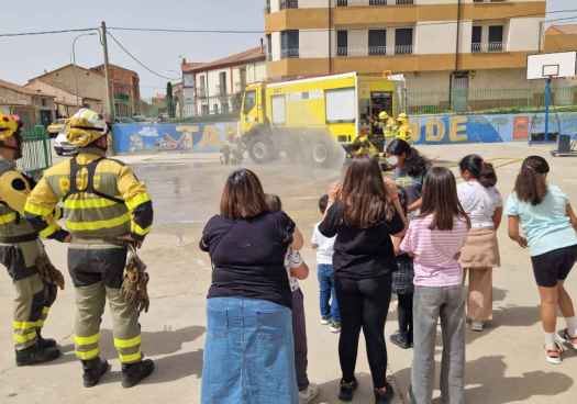 Tardelcuende cierra la ronda de talleres escolares sobre prevención de incendios 