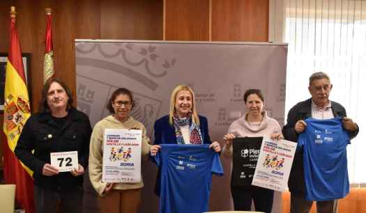 Chambao, Los Trócolos, marchas y carreras solidarias, en el Día de la Comunidad en Soria