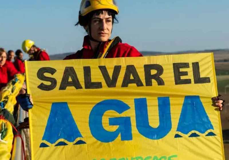 Casi 200 municipios de Castilla y León no pudieron beber agua de grifo por nitratos en 2024