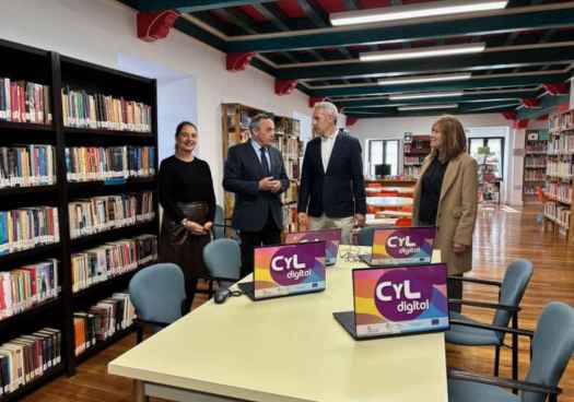 La Junta imparte formación en competencias digitales para sector turístico de Castilla y Leon