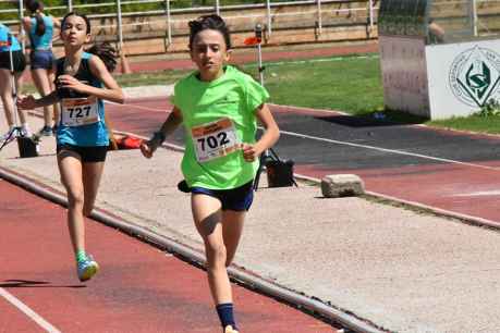 La pista de Los Pajaritos acoge tercera jornada de atletismo de Juegos Escolares
