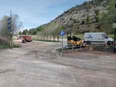 El acceso principal para vehículos a La Fuentona, cortado hasta el 22 de abril