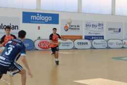 El Balonmano Soria, más lejos de salvación, tras victoria de Confía Base Oviedo
