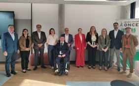 Galardonados con los premios solidraios del grupo social ONCE Castilla y León 2026 