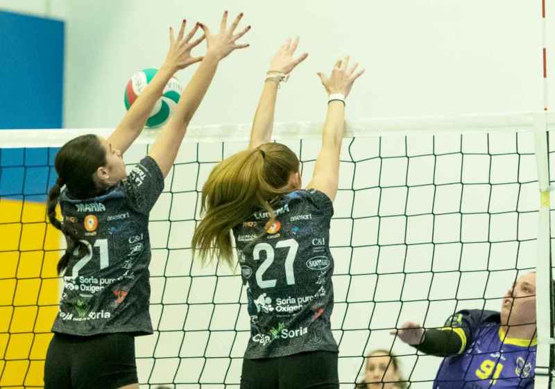 El Cañada Real apunta al tercer puesto en Segunda División femenina