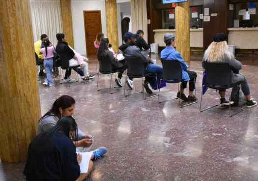 El Supremo admite a trámite recurso de Junta contra regularización de inmigrantes 