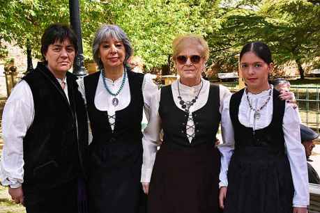 El barrio del Calaverón, de Soria, celebra el Día de la Comunidad