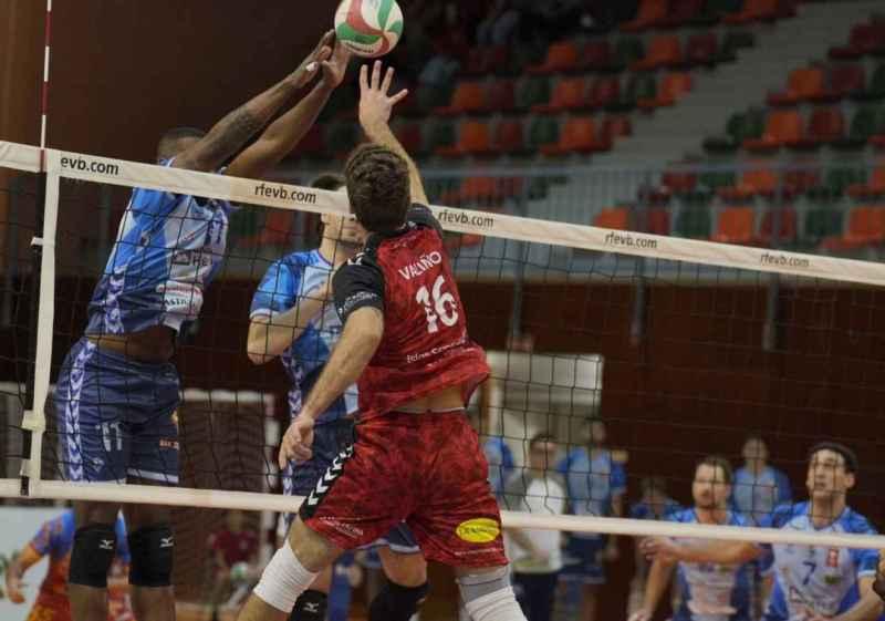 Los celestes abren en Melilla semifinal de Superliga