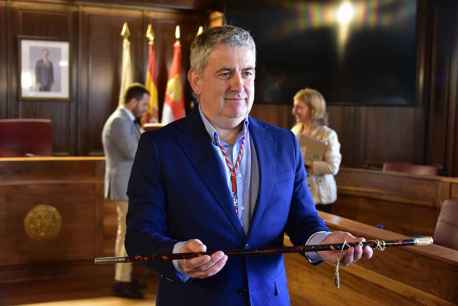 Javier Antón ya es alcalde de Soria