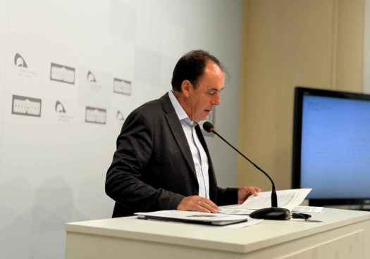 Diputación aprueba complementos a trabajadores de residencias de mayores