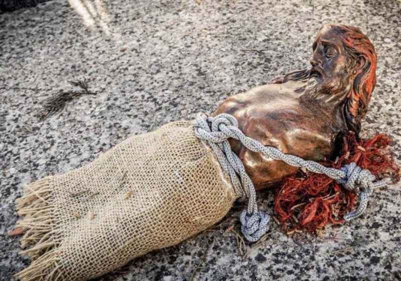 Presentan denuncia por profanación de imagen de Cristo en cementerio de Soria