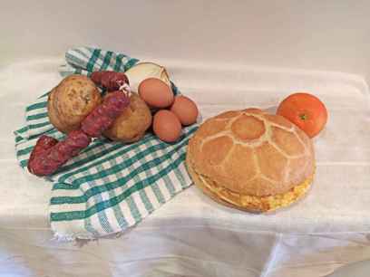 Ágreda: encuentro de montañeros, teatro y "Día de la Tortilla"