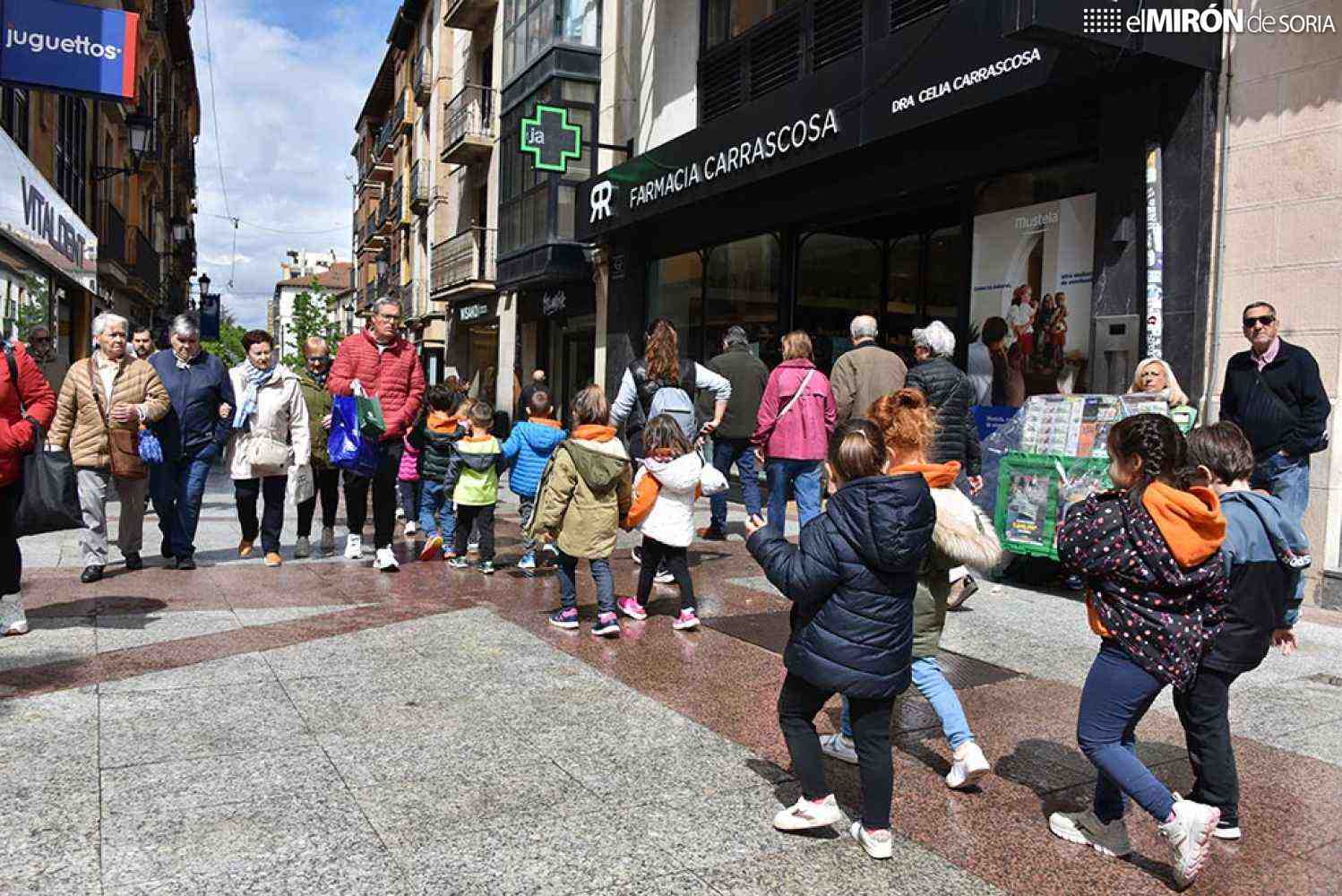 España roza los 50 millones de habitantes, nuevo récord histórico