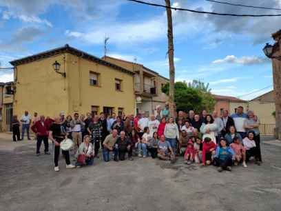 Quintanilla de Tres Barrios empina el Mayo