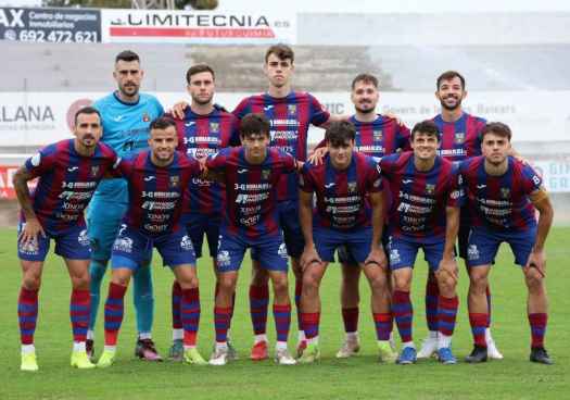 La U.D. Poblense, rival del Numancia en eliminatoria de promoción a Primera RFEF