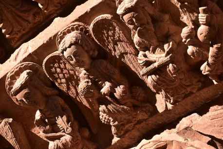 La Biblia en piedra de la iglesia de Santo Domingo, en Soria