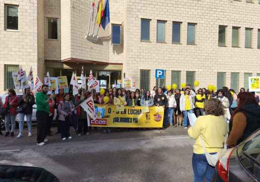 Concentración en Soria para defender educación infantil de 0-3 años