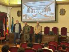 Alumnos del IES Machado se conectan con tripulantes del buque-escuela Juan Sebastián Elcano