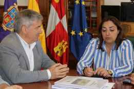 Antón visita Palencia para interesarse por funcionamiento de su Cylog