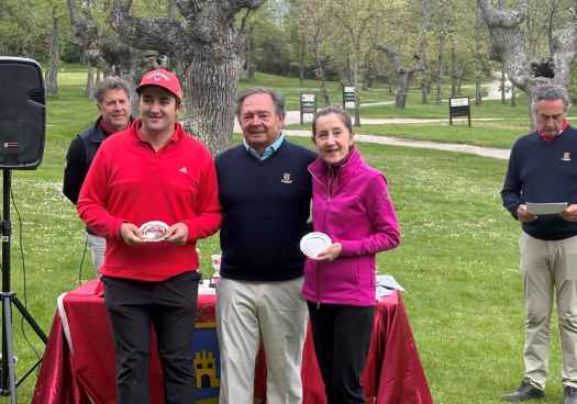 Los nuevos campeones regionales de dobles mixtos se coronan en Soria